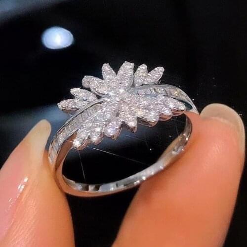 Cute Flower Silver Color Ring with Bling Zircon Stone for Women Wedding Engagement Fashion Jewelry 2021 Trend