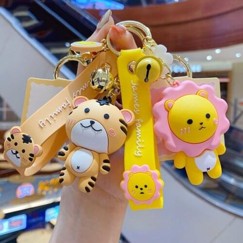 Cartoon James Family Tiger Lion Dinosaur Key Chain Cute Silicone Panda Bunny Animal Pendant Keychain for Women Car Keyring Gifts