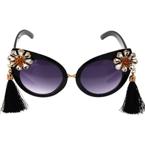 High Quality Hot Fashion Women Girls Black Cat Eye Crystal Sunglasses Retro Long Tassel Sunglass Summer Beach Glasses
