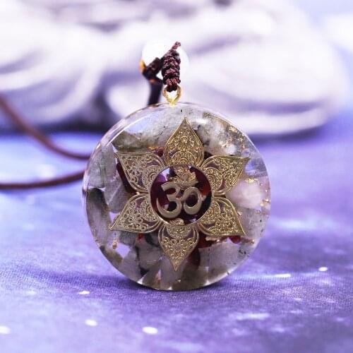 Healing Orgonite Pendant Natural Crystal Necklace Bring Lucky Energy Stone Labradorite Pendant Jewelry Fortune Amulet For Women