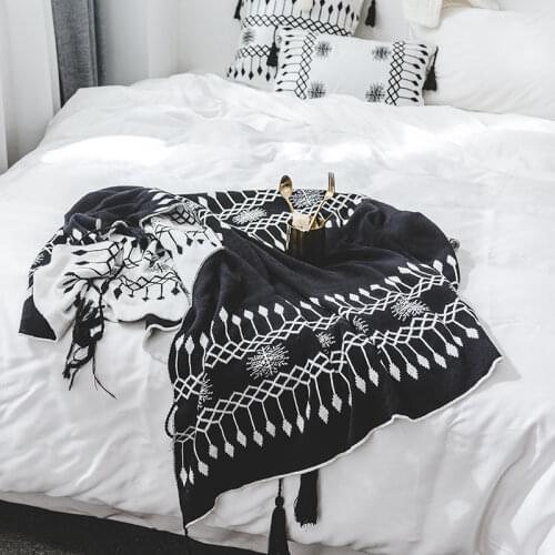 REGINA Throw Blanket Nordic Style Home Decoration Tassel Bedspread Soft Sofa Cover Classic Black White Cotton Knitted Blanket