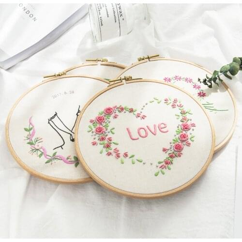 DIY finger hand embroidery LOVE Cloth art three-dimensional ribbon Su embroidery hanging painting.Give embroidery and smallgift