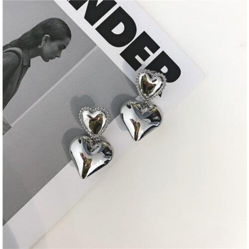 U-Magical Temperament Oversize Love Heart Dangle Earring for Women Exaggerated Silver Color Metallic Earring Jewelry Accessories