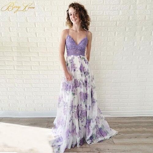 Print Prom Dresses 2020 Lavender Sexy V Neck Evening Gown Light Purple Wedding Party Dres Straps Open Back Formal Dress New