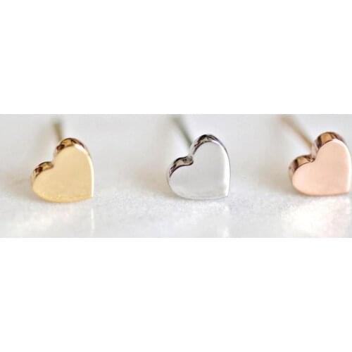 Hot Sell Golden Silver Color Heart Womens Earrings Small Stainless Steel Heart Stud Earrings for Women Fashion Jewelry
