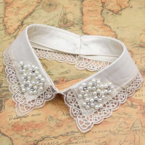 Women Detachable Colla Shirt Fake Collars Pearls Lace Decoration Ladies Lace False Necklaces Fashion Clothes Accessories