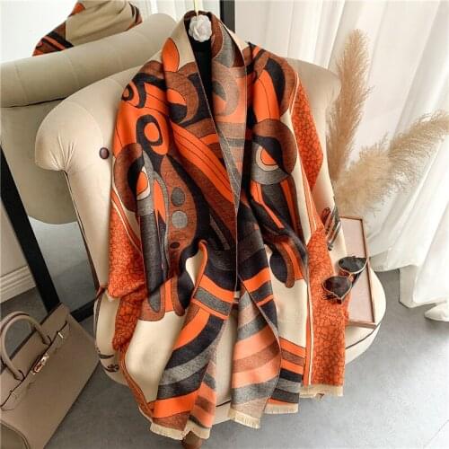 Luxury Horse Scarf Winter Warm Pashmina Lady Shawls and Wraps Blanket for Women Thick Winter Bufanda Travel Stoles 2021 New