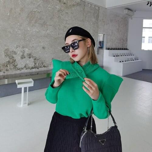Vintage Slim Bubble Sleeve T-shirt Solid Green Knit Pullover T-shirt Women Sexy Tops 2021 Spring Clothing