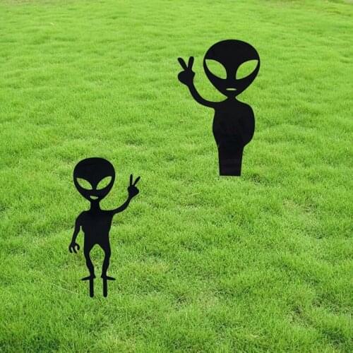 NHBR 2 PCS Outer Space Alien Garden Decoration Outdoor Lawn Statues Black Acrylic Alien Yard Art Decor Backyard Lawn Stakes