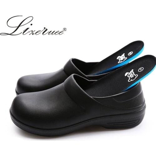 Lizeruee New Mens Chef Kitchen Working Slippers Garden Shoes Summer Breathable Mules Clogs Men Anti Slip Unisex Shoes Sandals