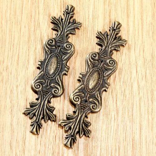2Pcs Antique Decorative Corner Brackets Furniture Jewelry Wood Box Desk Feet Leg Corner Protectors Guard Edge Cover with Nails