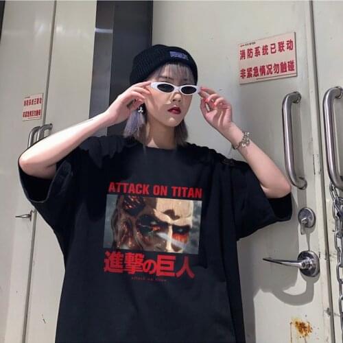 Attacking Giant Summer Graphic T-shirt Female Funny Cartoon Street Clothing Fashion Japanese Anime T-shirt Hip Hop Top Tee y2k