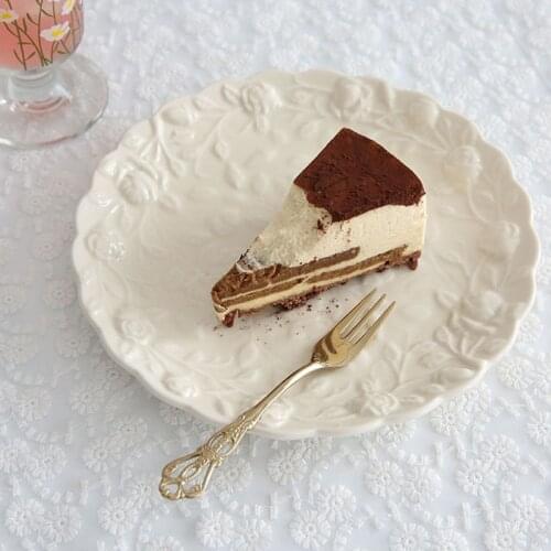 Afternoon Tea Pot Fruit Dish Household тарелки для еды French Romantic Cream Rose Ceramic Relief Check Heart Pots Color