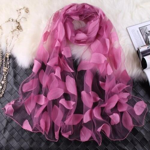 The Spring And Summer. Silk Scarf Woman Eugen Cut Yarn Scarf Sandy Beach Sunscreen Joker Lace Leaf Wholesale Supplies 0304