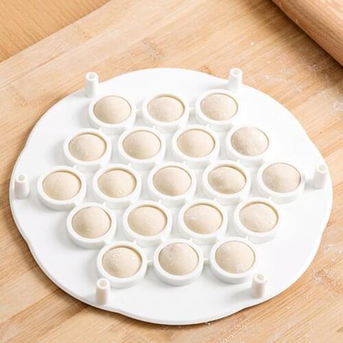 19 Holes Dumpling Maker Plastic Dough Press Ravioli Pelmeni Mold Creative Speeder Convenient Kitchen Tool Dumpling Making Device