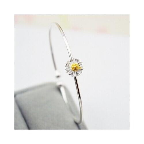 2016 New arrival hot sell fashion cute marguerite flower 925 sterling silver ladies`adjustable size bangles jewelry gift
