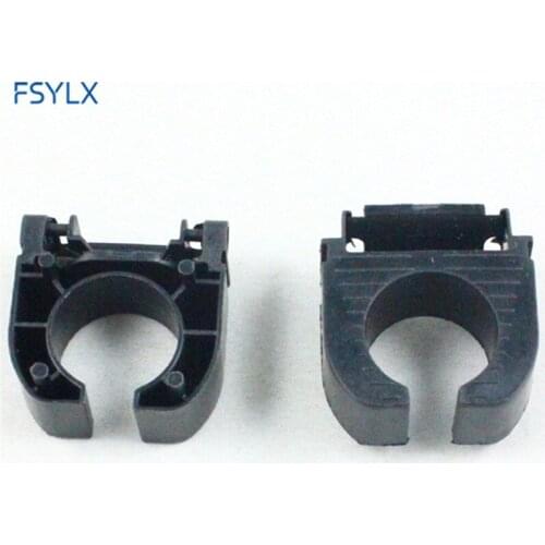 FSYLX For Mondeo HID xenon H7 bulb holder adapter H7 HID xenon bulb holder base for Ford H7 HID Xenon car light adapter clip