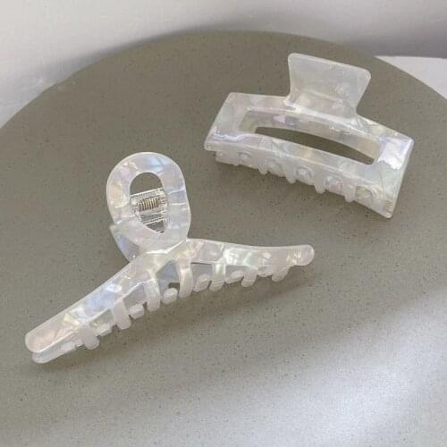 Origin Summer Exquisite White Arcylic Mermaid Color Hair Claw Geometric Shark Hair Clamps for Women Fashion Hair Accessories