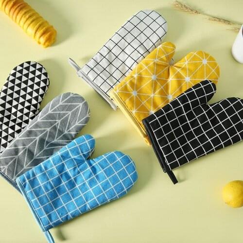 1PCS Cotton And Cotton Insulated Gloves Kitchen Glove Heat Resistant Glove Kitchen Microwave Oven Mitt Non-slip Insulation