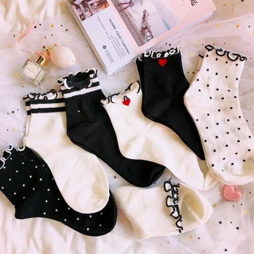 1 Pair Women Cotton Socks Red Heart Polka Dot Socks White/Black Ruffle Short Socks Casual Girls Socks