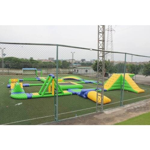 2018 hot sale outdoor adult inflatable floating water park combo summer beach children play equipment free shipping