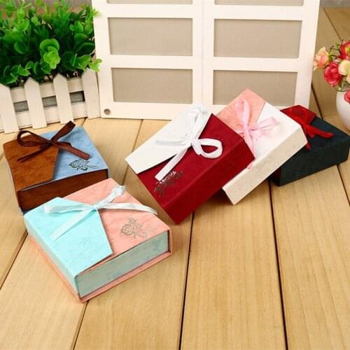 9 * 9 square straps bracelet box bracelet jewelry jewelry box Buddha beads box