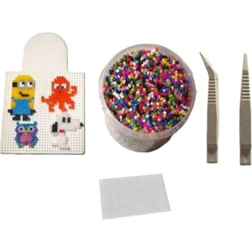 With the iron Hama Type Beads Set 6.000 Beads Mold 2 Tweezers Iron Paper