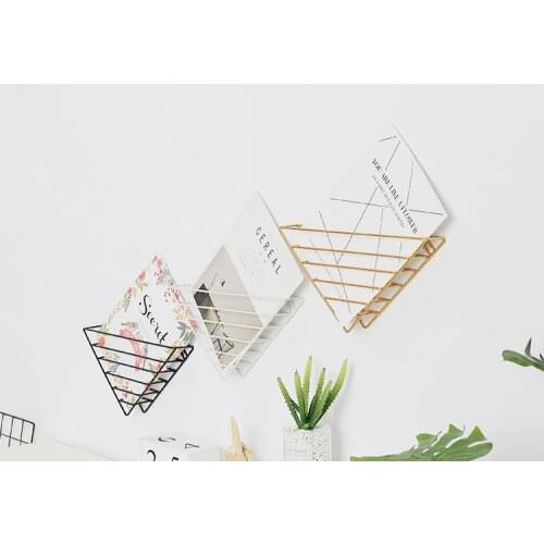 1PC Geometric Shape Metal Table Storage Basket Nordic Wall Mounted Desk Storage Shelf Basket Magazine Book Organizer Home JL 233