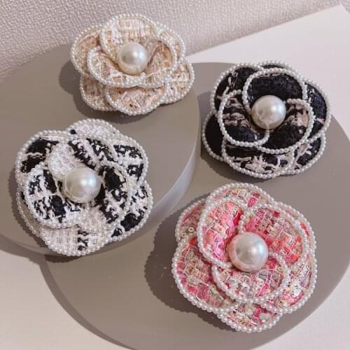 Camellia Fabric Rhinestone Brooches Pins Badges Flower For Woman Girl Fashion Jewelry Accessories Korean Handmade Wholesale