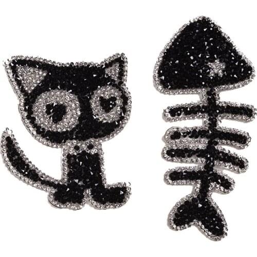 Rhinestone Cat Fish Bone Iron On Patches Sewing Embroidered Applique for Jacket Clothes Stickers Badge DIY Apparel Accessories