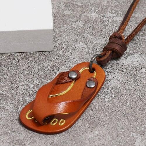 WANGAIYAO Women's Leather Chokers