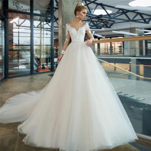 Long Sleeve Boho Wedding Dresses Lace Appliques Beaded Belt Sheer O-Neck A-line Bohemian Bridal Dress Plus Size Vestido De Noiva