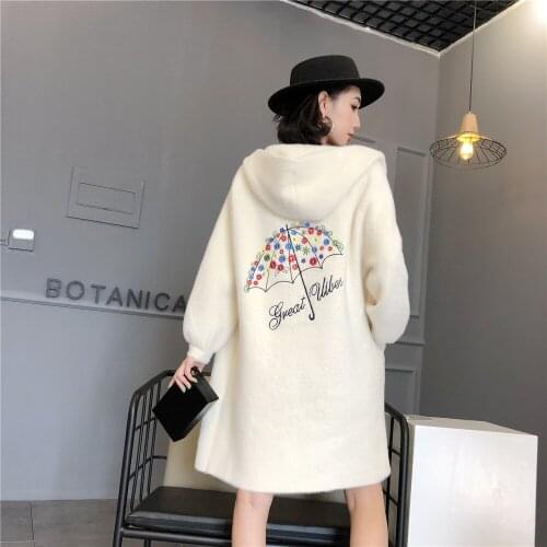 Large Size Autumn Winter New Sweater Cardigan Jacket Thicked Warm Women Faux Fur Coat Embroiderd Hooded Mink Cashmere Coat W1526