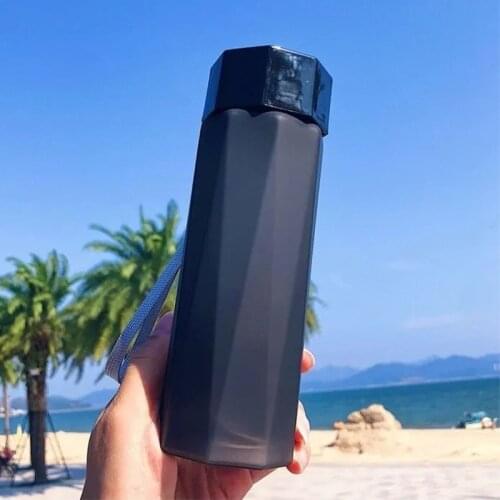 Polygon Matte Plastic Water Bottle with Rope Portable Fruit Cold Juice Water Bottles Leak Proof Sports Climbing Hiking Water Cup