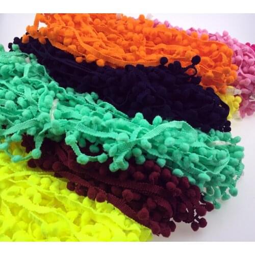 Hot Sale Lace Fabric 5 yard 1cm Sewing Accessories Pompom Trim Pom Pom Decoration Tassel Ball Fringe Ribbon DIY Material Appare
