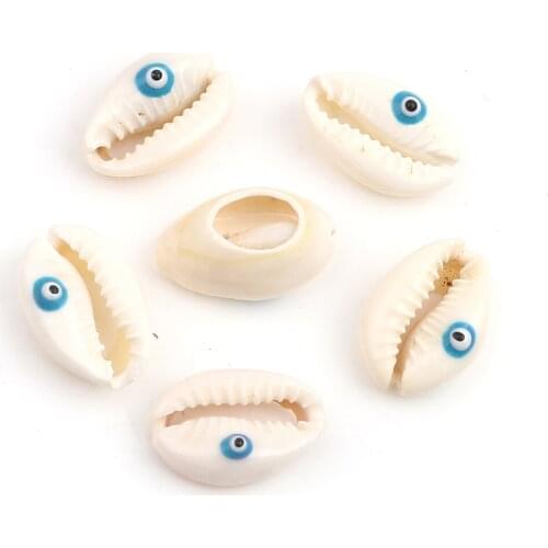 10 PCs Natural Shell Loose Beads Conch/ Sea Snail Creamy-White Evil Eye Pattern About 25mm x 17mm - 18mm x 13mm