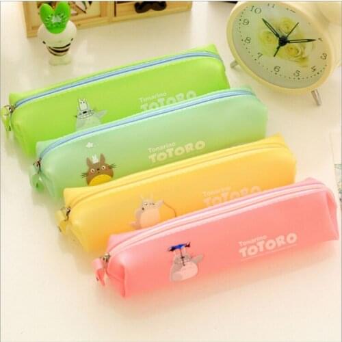 4Pcs / Lot 4Colors Candy Colors Jelly Pencil Bag Cartoon Student Silicone Pencil Box School Student Office Supplies