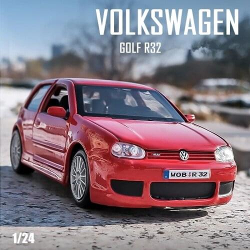 1:24 Golf R32 Sports Car Alloy Car Model Diecasts Metal Vehicles Toy Car Model Collection High Simulation Car Childrens Toy Gift