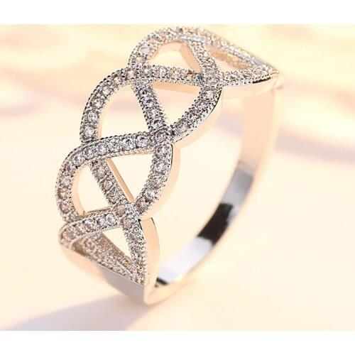 Beiver New Cubic Zircon Crystal Infinite Ring For Women Fashion Design Statement White Gold Color Ring Wedding Jewelry Size 6-9