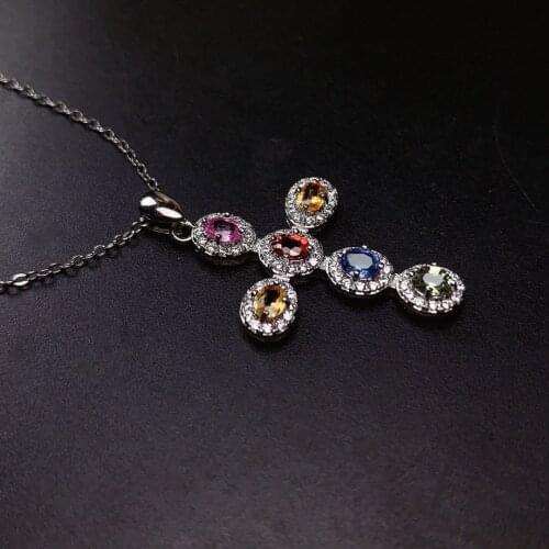 QTT Trend Shining Color Round Zircon Cross Pendant Necklace for Women Fashion Exquisite Necklace Sexy Geometric Wedding Jewelry