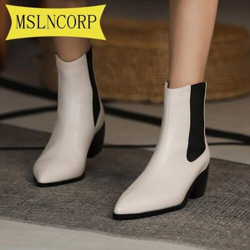 Plus Size 34-46 New Women Boots Winter Warm Casual Boots Top Quality Fashion Boots Comfortable High Top Boots Soft Chelsea Boots