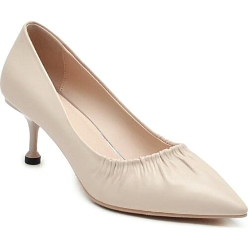 Born in the spring and autumn 2019 new high heel cat with 40 yards 33 - shallow mouth pointed single woman shoes