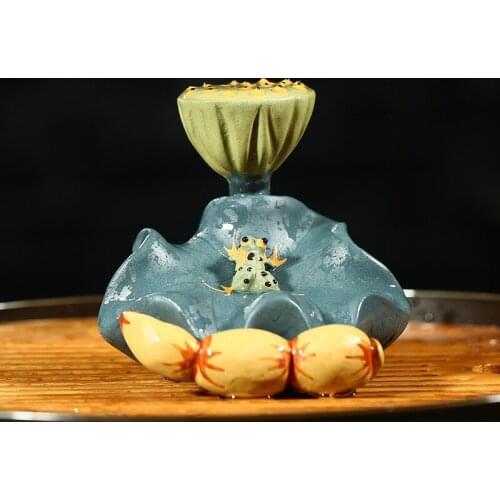 Yixing ceramic purple sand tea pet sculpture boutique lotus leaf lotus seed teapot lid, tea ceremony supplies