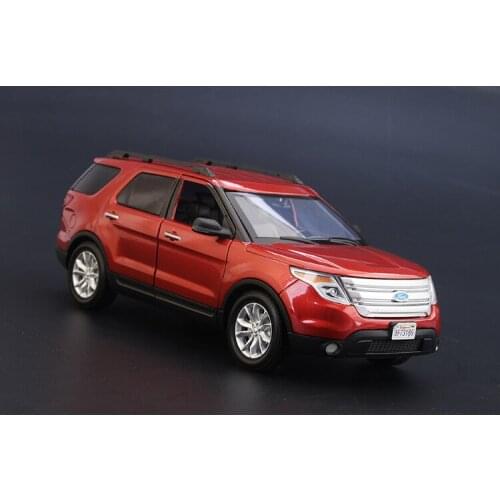 Motormax 1:18 Ford Explorer SLT 2015 SUV Simulation die-casting collection alloy car model ornaments