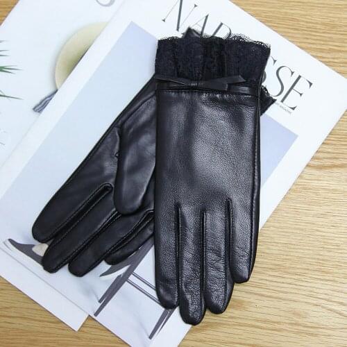 Leather Gloves Female Genuine Leather Winter Plushed Lined Thicken Thermal Lace Wrist Driving Women Sheepskin Gloves EL072PC2
