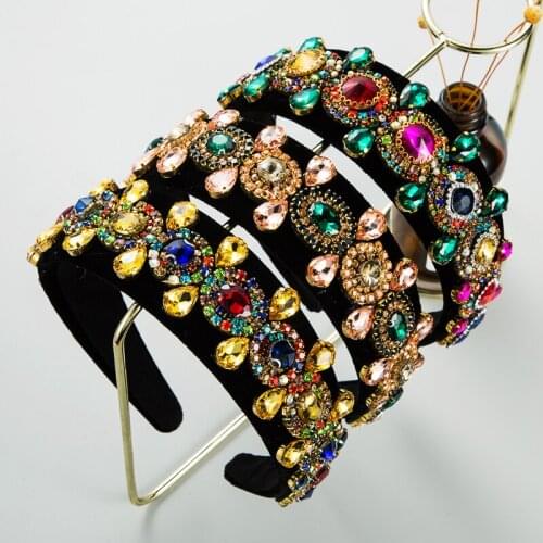 Luxury Baroque Colorful Crystal Hair Band Womens Fashion and Shining Rhinestone Velvet Hair Band Womens Party Hair Accessories