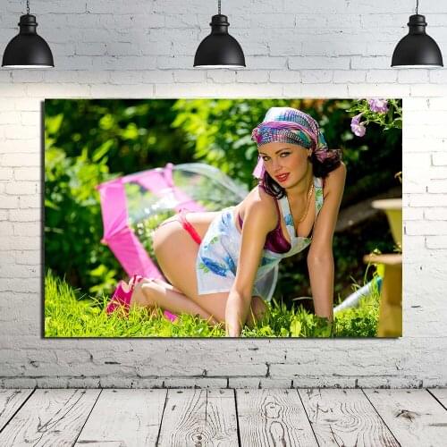 Sexy Housewife Poster Wall Art Pictures Print For Living Room Canvas Painting For Home Decor