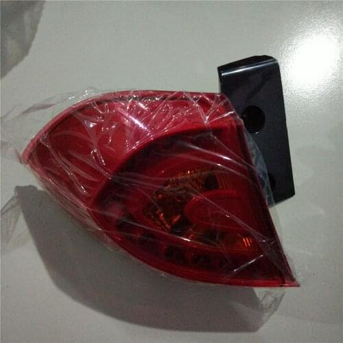 AAB4133100 AAB4133200 AAB4133300 AAB4133400 Left rear /Right rear taillamp For LIFAN X50