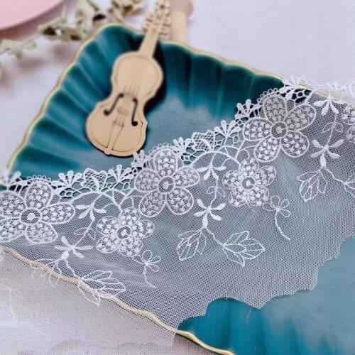 10Meters Handicrafts Embroidered Lace Trim White Fabric Edge Flowers Ribbon DIY Sewing Crafts Clothing Dress Decoration