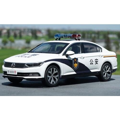 1/18 Alloy Die-casting Car Model FAW-Volkswagen New Magotan Police Car Edition Adult Collection Holiday Gift Decoration Display